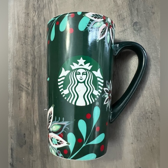 Starbucks Christmas coffee cup - Picture 1 of 4